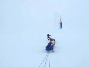 Harald Dag Jølle med skiseil mot Titandomen