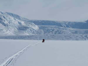 Polar explorers en route to the South Pole approach the Axel Heiberg Glacier.