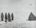 Visste du at det finnes spor etter Roald Amundsen i Antarktis?